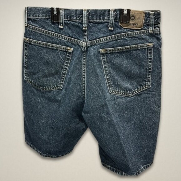 Wrangler Shorts Relaxed Fit Five‎ Pockets Zip Fly Mid Length Denim Blue Men's 34 - Picture 2 of 7